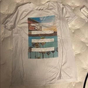 White t shirt Venice beach, California